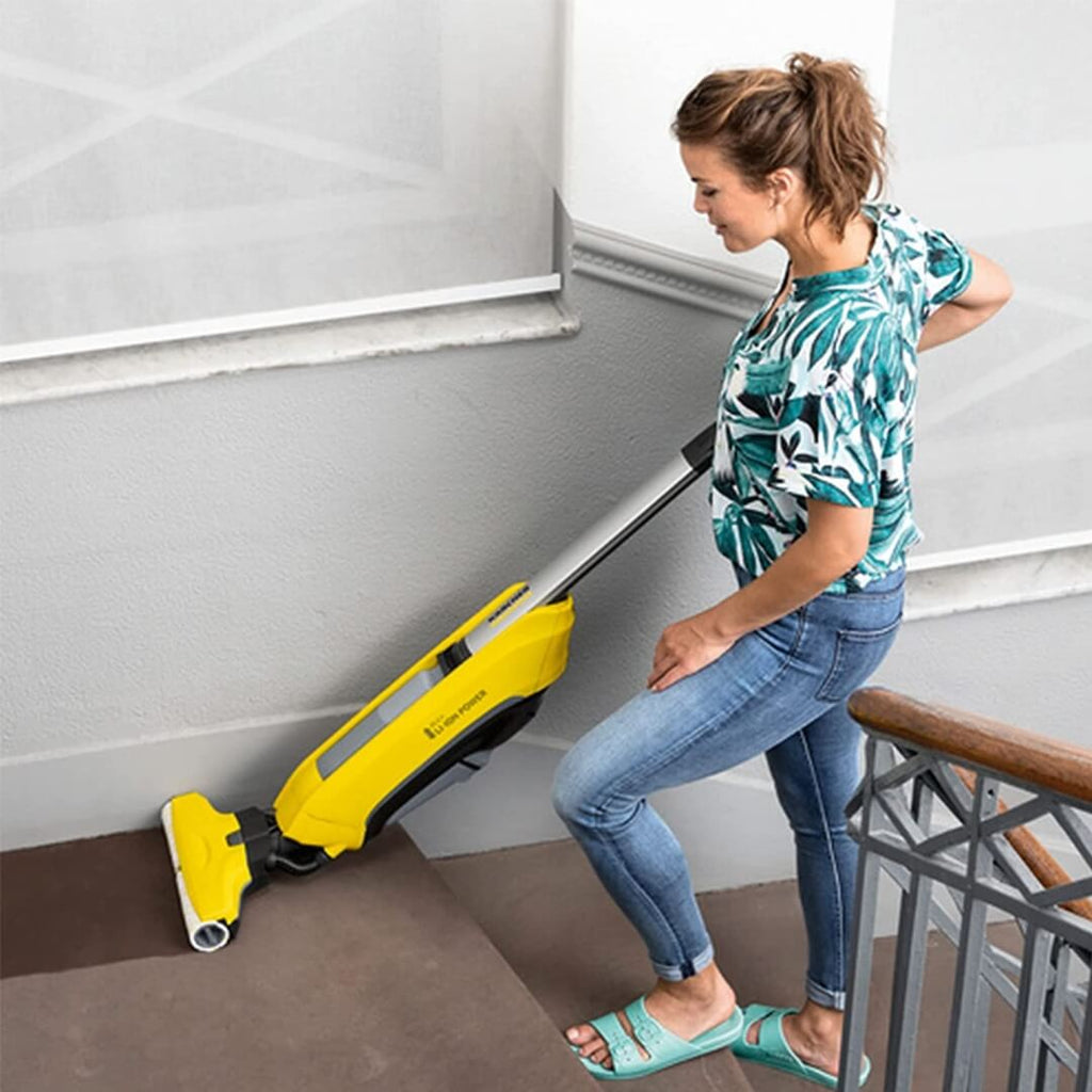 Aspirateur Kärcher Nettoyeur de sols FC 5 Sans fil (Autonomie 60 minutes, 2 en 1 nettoie et aspire, Auto-Nettoyage des Rouleaux, Convient à Tous Types de Sols Durs)